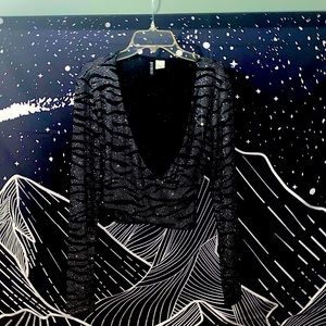 H&M Black & Silver Sequin Long Sleeve Crop Top